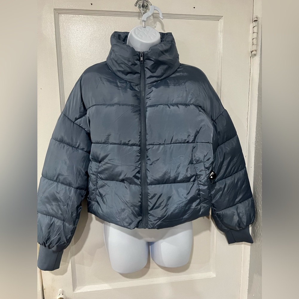 Lightweight Cropped Blue Puffer Jacket